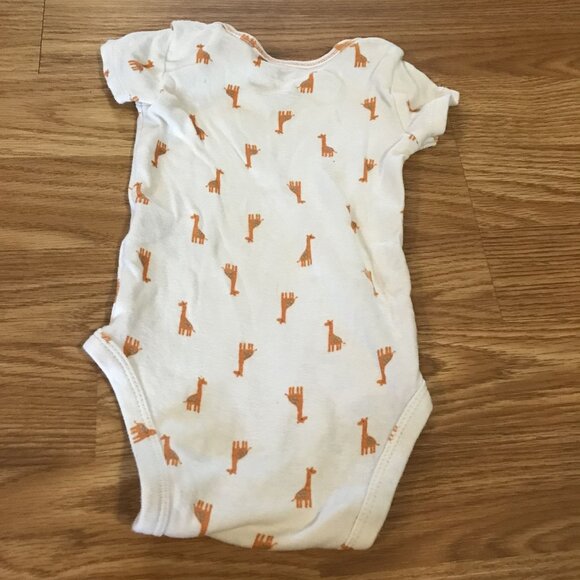 Baby Girl Short Sleeve One Piece Lot Of 7 Size 3-6M Mixed Patterns - Picture 15 of 16